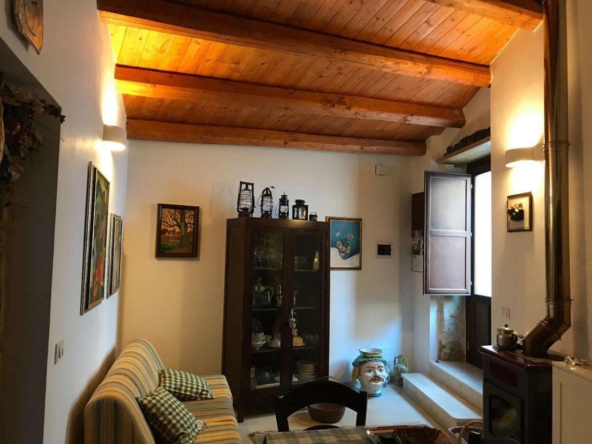A Casa Da Anita Villa Palazzolo Acreide Buitenkant foto